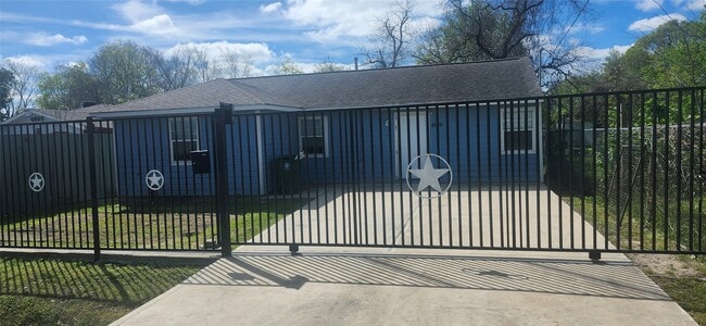 property at 4650 Brinkley St