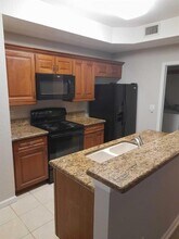 2907 Hope Valley St, Unit 705 in West Palm Beach, FL - Building Photo - Building Photo