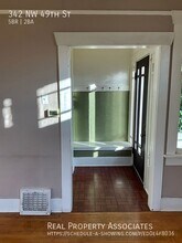 342 NW 49th St in Seattle, WA - Building Photo - Building Photo