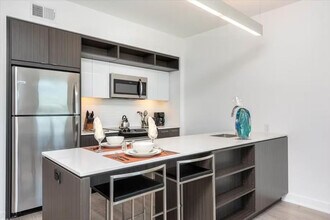 11911 Freedom Dr in Reston, VA - Building Photo - Building Photo