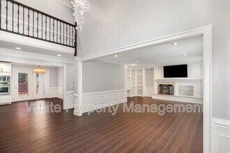 6121 Dovefield Rd in Charlotte, NC - Building Photo - Building Photo