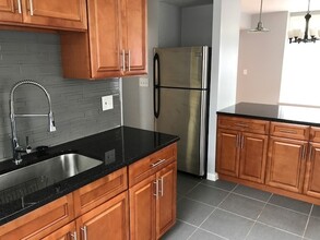 2811 Robertson Ave in Cincinnati, OH - Building Photo - Building Photo