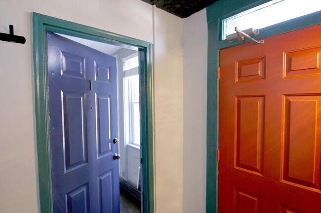 24 McDonald St in Saugerties, NY - Building Photo - Building Photo