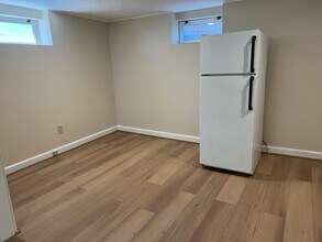 10 Montrose Ave in Wakefield, MA - Building Photo - Building Photo