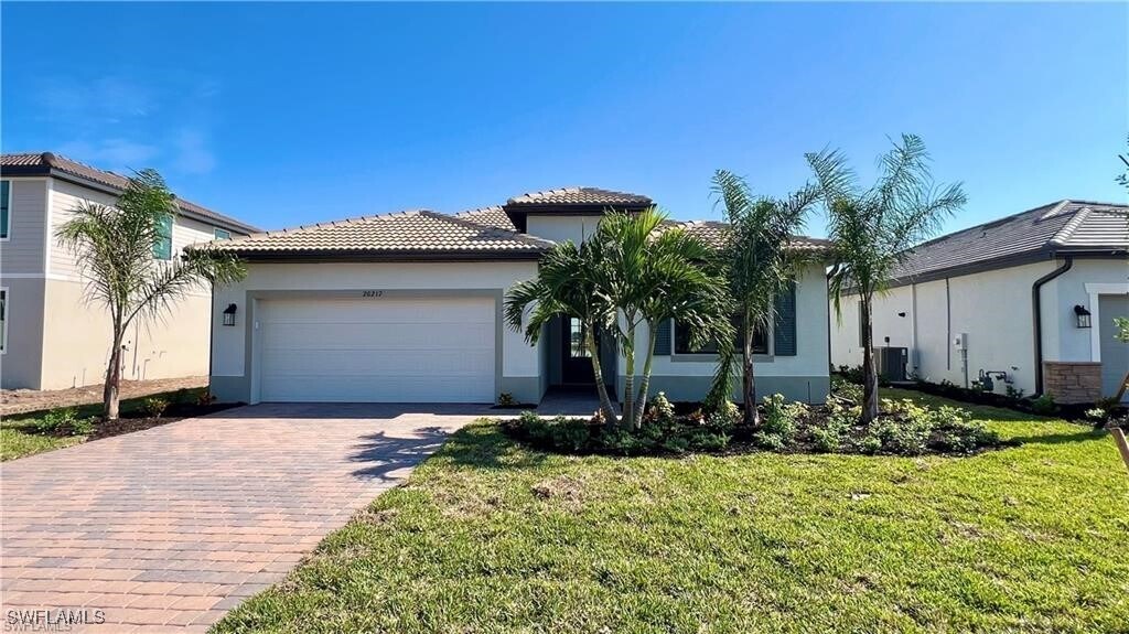20217 Millrun Dr in Estero, FL - Building Photo