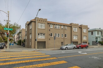 390 Arguello in San Francisco, CA - Building Photo - Building Photo