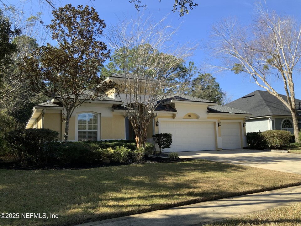 717 Cypress Crossing Trail in St. Augustine, FL - Building Photo