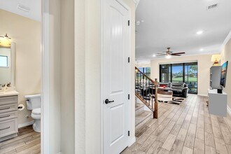 7921 NW 82nd Ct in Tamarac, FL - Building Photo - Building Photo