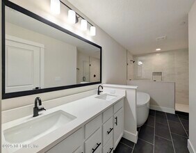 314 12th Ave N in Jacksonville Beach, FL - Building Photo - Building Photo