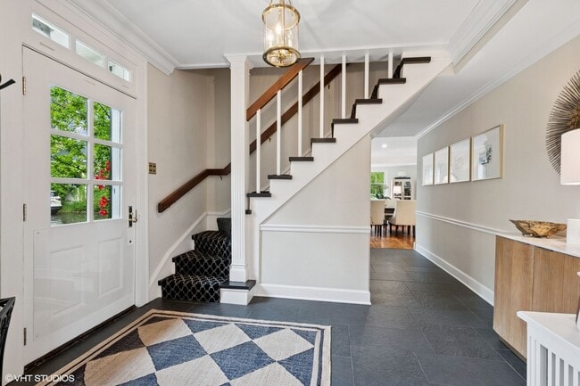 537 King Muir Rd in Lake Forest, IL - Building Photo - Building Photo