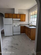2657 Post St in Jacksonville, FL - Building Photo - Building Photo