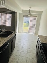 79 Heron St in Welland, ON - Building Photo - Building Photo