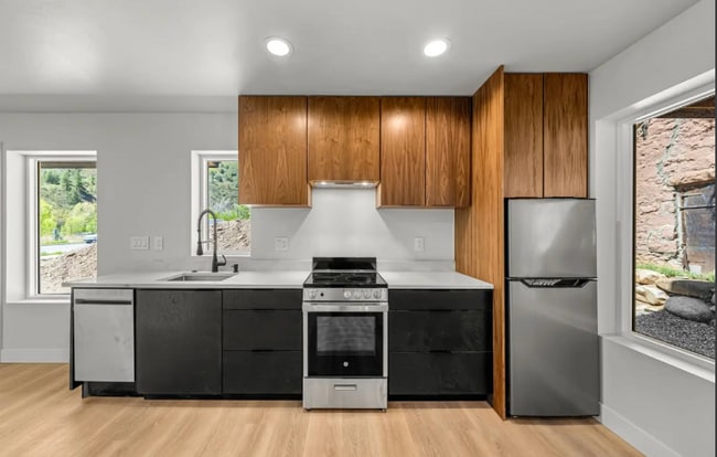 235 Rosemary Ln in Durango, CO - Building Photo - Building Photo