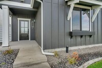 2980 N Corvus St in Post Falls, ID - Foto de edificio - Building Photo