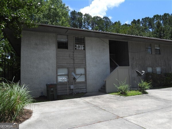 401 Oakridge Bend in Hinesville, GA - Building Photo - Building Photo
