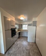 240 18th St in Sparks, NV - Building Photo - Building Photo