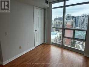 30 Harrison Garden Blvd in Toronto, ON - Building Photo - Building Photo