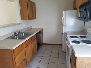 3403 Westwind Dr, Unit B in Columbia, MO - Building Photo - Building Photo