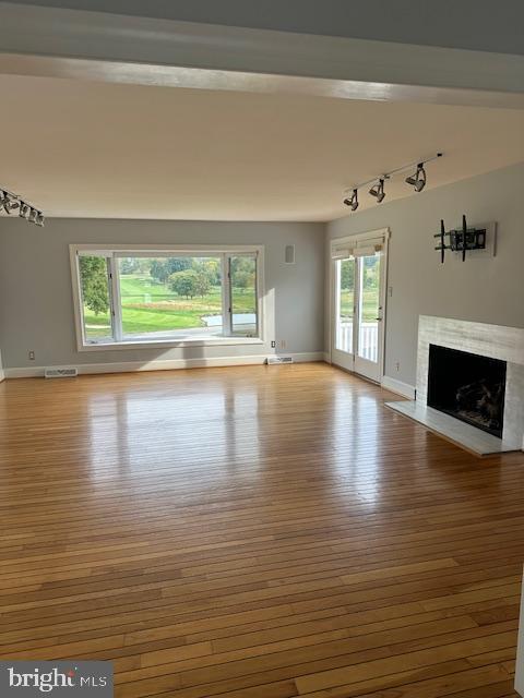 property at 1065 Lyme Ct