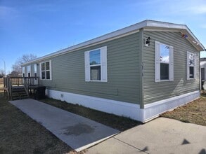 1836 SW 11th St in Lincoln, NE - Building Photo - Building Photo