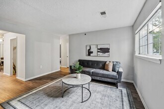 2605 Kenridge Pkwy in Decatur, GA - Building Photo - Building Photo