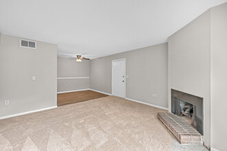 1402 Camp Rd in Charleston, SC - Building Photo - Building Photo