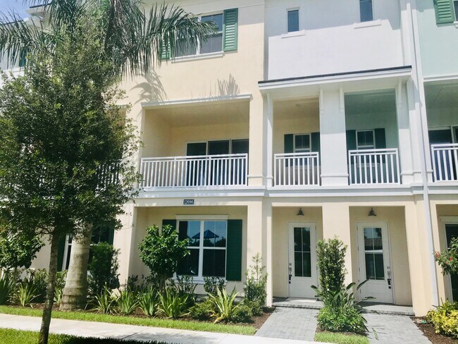 12696 Machiavelli Way in Palm Beach Gardens, FL - Foto de edificio - Building Photo