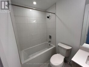 395-3395 Bloor St E in Toronto, ON - Building Photo - Building Photo