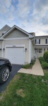 2871 Vernal Ln in Naperville, IL - Building Photo - Building Photo