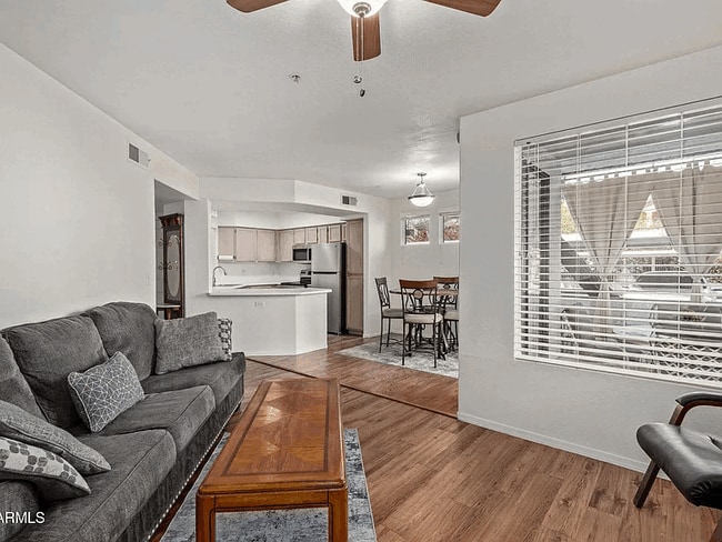 3848 N 3rd Ave, Unit 1047 in Phoenix, AZ - Building Photo - Building Photo