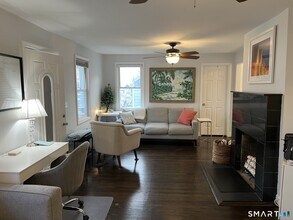 58 Annawon Ave in West Haven, CT - Building Photo - Building Photo