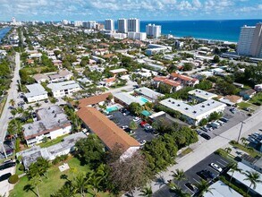 1917 NE 3rd St in Deerfield Beach, FL - Building Photo - Building Photo