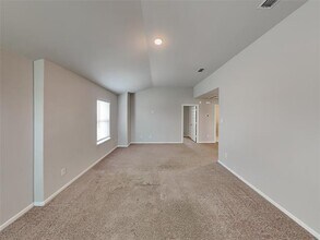 8721 Antelope Flat Ln in Fort Worth, TX - Building Photo - Building Photo