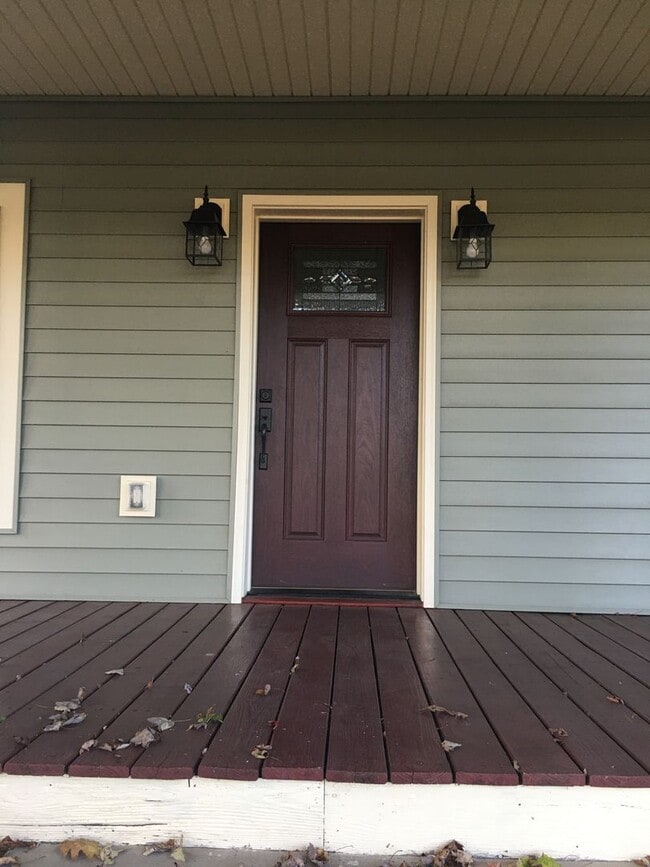 2562 Main St in Hurricane, WV - Building Photo - Building Photo