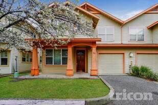 2280 South Dr, Unit 206 in Auburn, CA - Building Photo