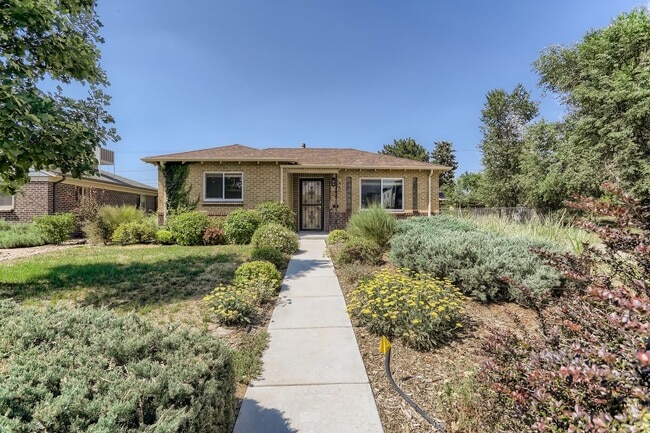 property at 3425 E 31st Ave