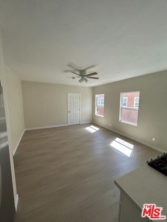407 N Coronado St in Los Angeles, CA - Building Photo - Building Photo