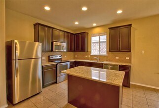141 Marcheeta Way in Leander, TX - Foto de edificio - Building Photo