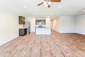 946 Autumn Flats Wy in Arcola, TX - Building Photo - Building Photo