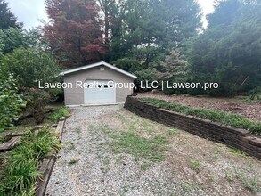 4160 Woodvale Dr in Cave Spring, VA - Foto de edificio - Building Photo