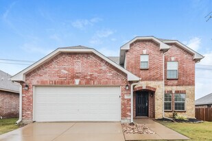 512 Laurel Ln in Royse City, TX - Building Photo