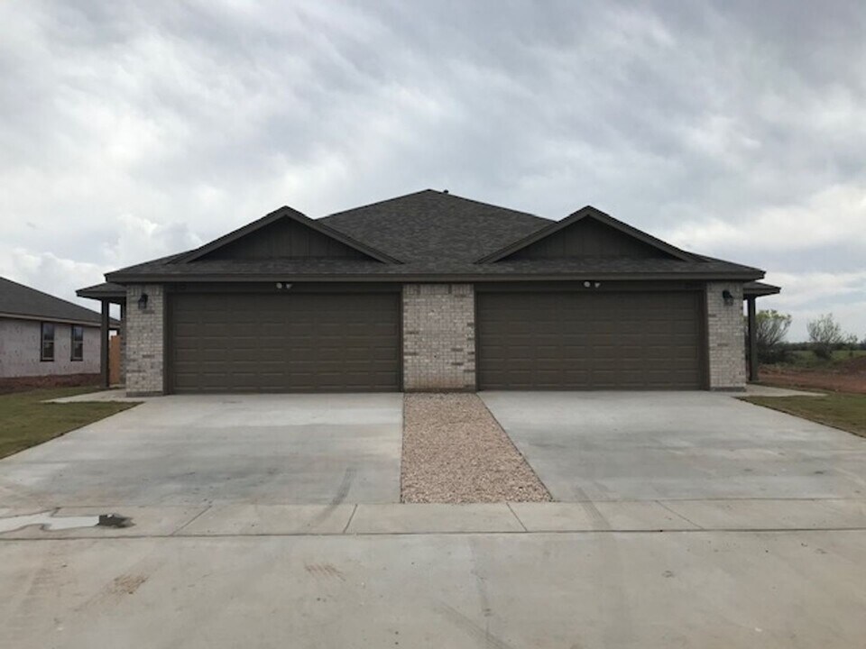 2851 Melissa Ln in Abilene, TX - Building Photo