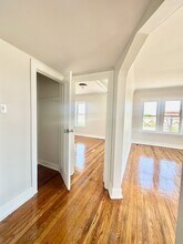 3701 W Division St in Chicago, IL - Building Photo - Building Photo