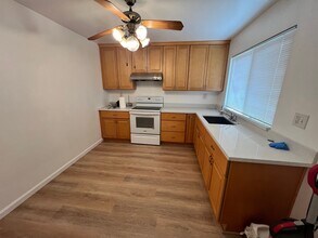 2315 Mandarin Way in Antioch, CA - Building Photo - Building Photo