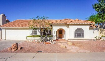 15010 S 40th Pl in Phoenix, AZ - Building Photo