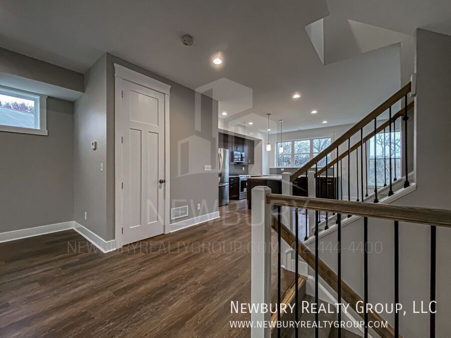 1819 Chessland St in Pittsburgh, PA - Building Photo