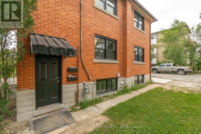property at 293 Highland Rd E