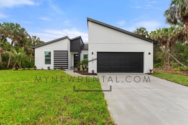 property at 3327 Trapper Ln