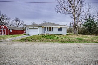 507 Church St in Ladonia, TX - Building Photo - Building Photo