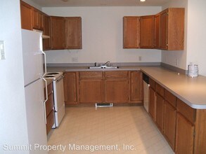 1917 Mount Ave-Unit -#A in Missoula, MT - Foto de edificio - Building Photo